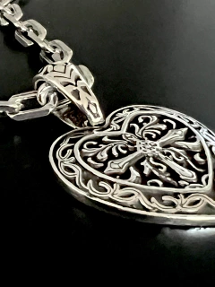 Dije CORAZON CRUZADO - comprar online