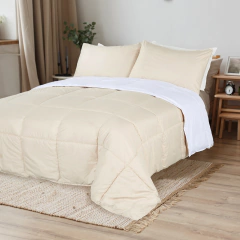Acolchado Simil Plumon Reversible King Size Kavanagh Color Blanco/Natural