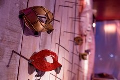 DECORACIÓN CON MÁSCARAS - comprar online