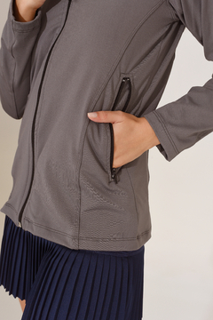 ABRIL - Campera con cierres y bolsillos - comprar online