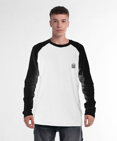 Remera Owen Blanca - (copia)