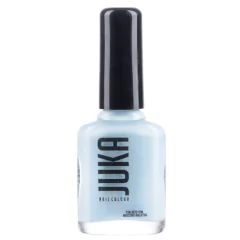 Esmalte de uñas Juka color celeste claro, envase de 12 ml de calidad.
