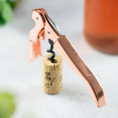 Corkscrew Gold Rose na internet