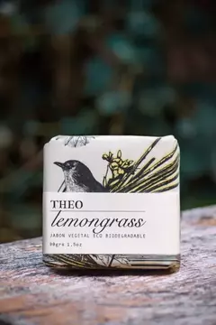 Jabón Artesanal ´´Theo´´(Linea Luxury // Variedad: LemonGrass)