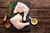 Pata Muslo con Hueso de Pollo de Pastura x Kg. ´´Plumas Verdes´´