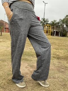 Pantalón EL COMODIN en internet