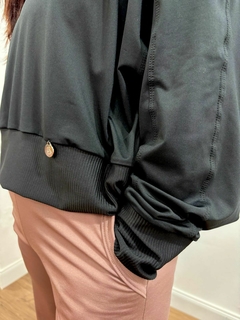 BUZO LULI frisado NEGRO - tienda online