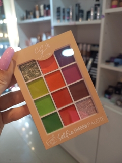 Paleta de sombras- Selfie- City Girl - comprar online