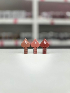 Labial mate corazón Tei