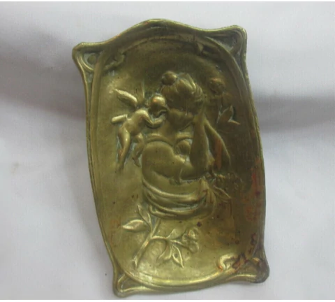 lady art noveau beautiful collectible 1890 bronze ashtray or soap dish - Polo Antiguo - Antigüedades en Argentina