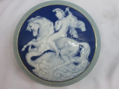 Imagen de art deco A. Barriere Limoges Francia bella época art deco San Jorge único grande