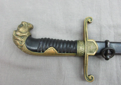 SABLE MILITAR ORIGINAL EJÉRCITO ARGENTINO MODELO URIBURU, espadas Uriburu años 30 ORIG - Polo Antiguo - Antigüedades en Argentina