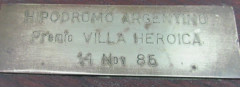 Estatua de un soldado fortinero de campaña gaucho hecha de bronce macizo c1980 - Polo Antiguo - Antigüedades en Argentina