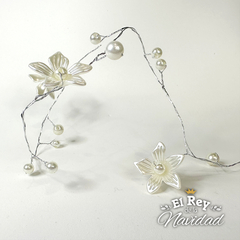 Guia de Alambre con Flores y Perlas Nacaradas 2,35mts