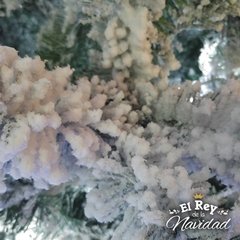 Imagen de Arbol de Navidad Snow Queen 2.10mts - LINEA PLATINUM