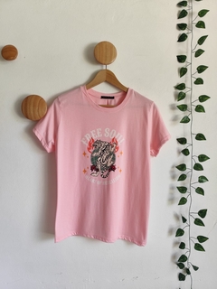 Remera básica FREE SOUL