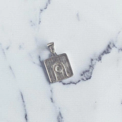 Dije Sello Maya: Luna (MULUC)