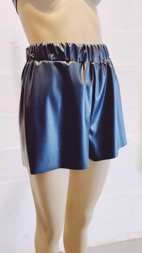 Short Cuerina