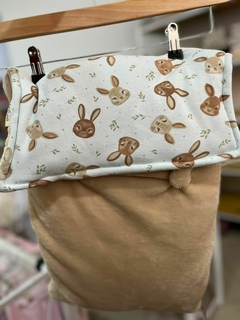 Porta enfant de plush y piel - AW - comprar online