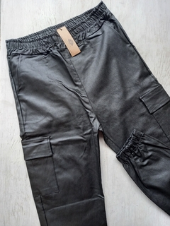 Jogger cargo Engomado - JONY