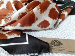 Pañuelo de Seda - DAYSI - comprar online