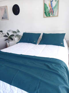 Combo: Pie de cama + almohadones | Azul - comprar online