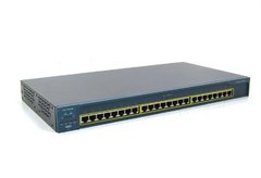 SWITCH REDE IP 24 PRT 10/100BASE-TX CISCO CATALYST 2950 120X80X20CM3 0.05KG PN: WS-2950T-24 - 1 unidade