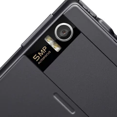 Celular Motorola Milestone A853 Preto, Android 2.0, Tela de 3,7" Touch, Teclado Qwerty, 3G, Wi-Fi, GPS, Câmera 5.0MP na internet