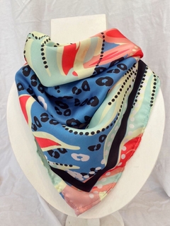 Pañuelo chico en internet