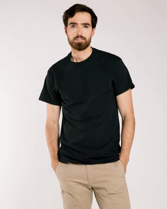 CAMISETA MASCULINA NEGRA