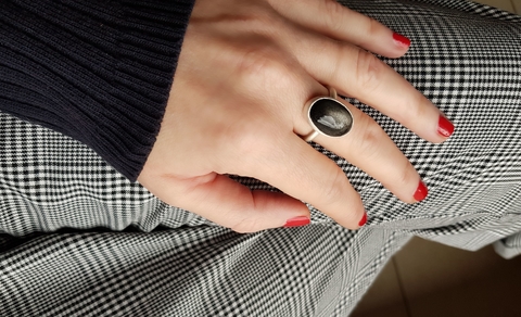 Anillo Volcánico. Plata 925 y Obsidiana Plateada