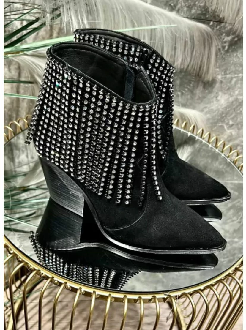 Botineta flecos strass