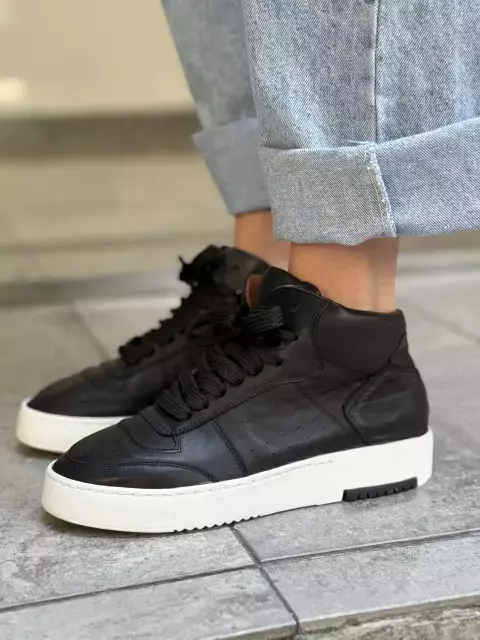 Zapatilla bota Mick negra