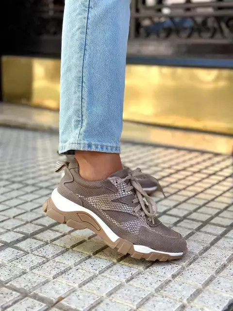 Zapatilla thunder trucker mocha