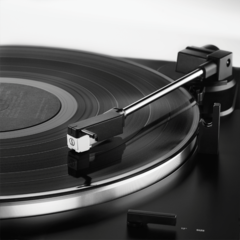 Imagen de AUDIO TECHNICA AT-LP60XBT-BK Bandeja Giradiscos de Accionamiento por correa. Color Negro. Con Bluetooth