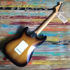 FENDER Vintage Hot Rod ´57 Stratocaster - Lead Music