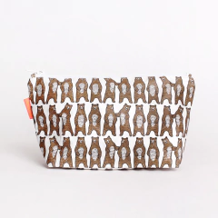 KIT ORGANIZATE · CONTENEDOR + CUADERNO OSOS MARRON en internet