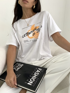 Remera A Moment In Time (Rm1475) en internet