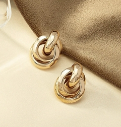 Aros Triada