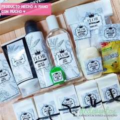 COMBO X 2 Kits de toilette deluxe [Pedilo con tu diseño favorito] - comprar online