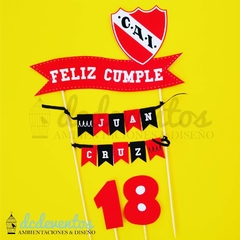 COMBO FANÁTICOS: BANDERÍN + ADORNO TORTA (TEMÁTICA A ELECCIÓN) - tienda online