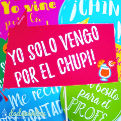 40 Carteles + 20 accesorios con frases para Photobooth