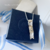 dije-lazo-bandera-argentina-plata-dolores-ortega-coleccion-guardianes-de-la-patria-joyeria-de-autor