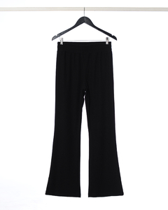 Calza ANELEY // Calza flare de lanilla con cintura elástica en internet