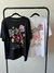 Remera NAOS (Bizthdau) Remera manga corta de cuello redondo con estampa Bizhdau en espalda - comprar online