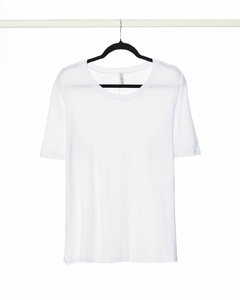 Remera MANDY manga corta básica de cuello redondo de ribb - comprar online