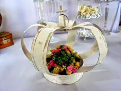 Imagen de ALQUILER FLORES Y FRUTAS ARTIFICIALES
