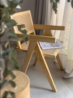 Silla Jeanneret Clear Varnish - K692R/CV en internet