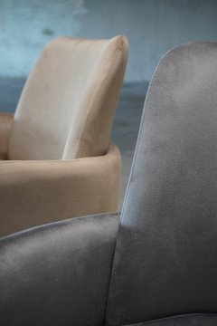 Imagen de Sillón Roma Taupe Base Negra - DC329/TA