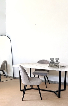 Silla Zoe Gris Claro Base Negra - DC9114/GC